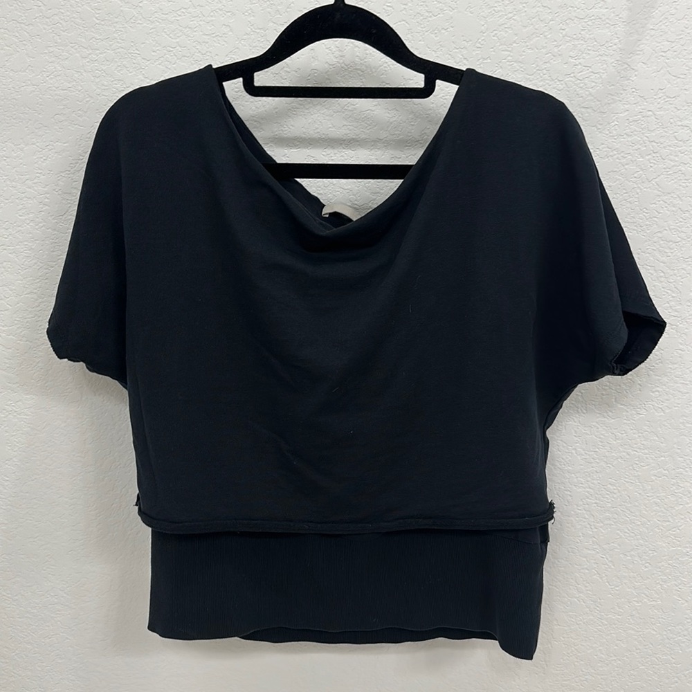 Skin multilayered top